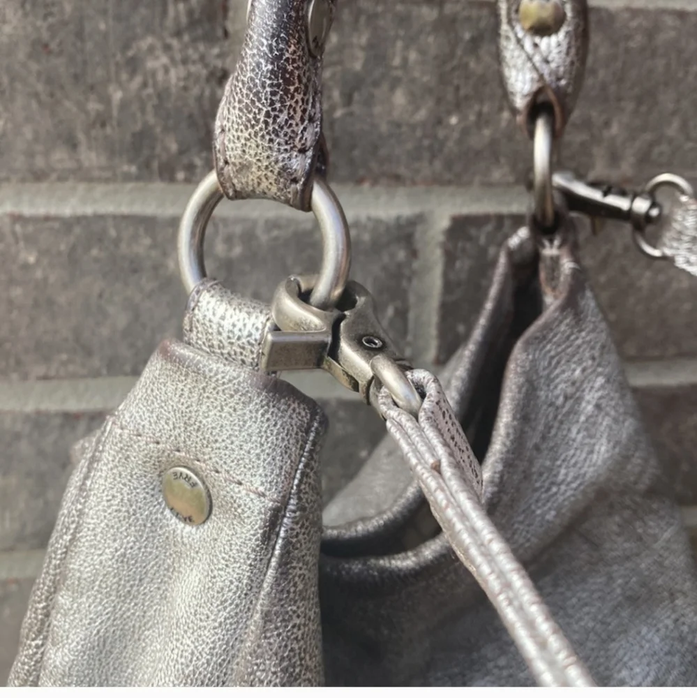 FRYE Melissa Leather Hobo/Shoulder/Crossbody Bag .. Silver